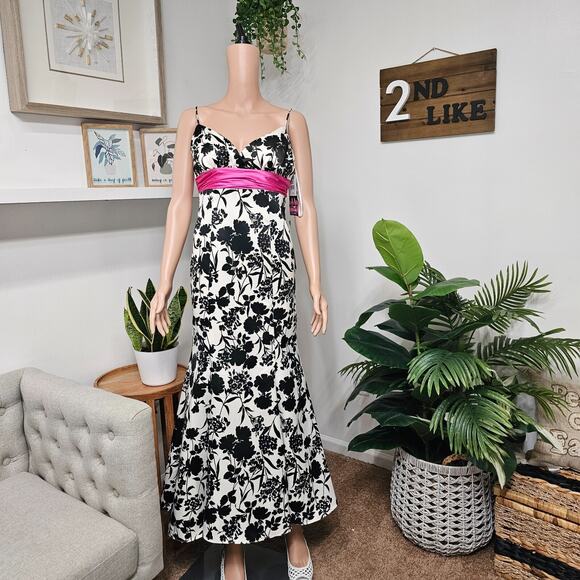 Blondie Nites Dress size 3 - Picture 5 of 8